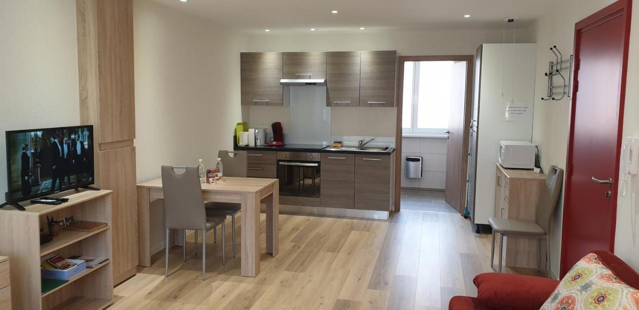 Meubles Du 25 N3 Studio 1Er Etage Niederbronn-les-Bains Buitenkant foto